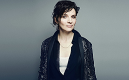 READ >> Early Works Juliette Binoche