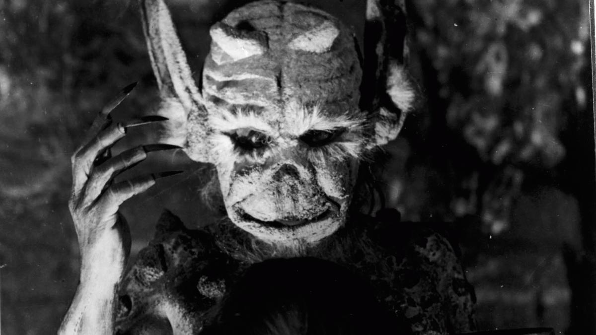 BUY >> Häxan