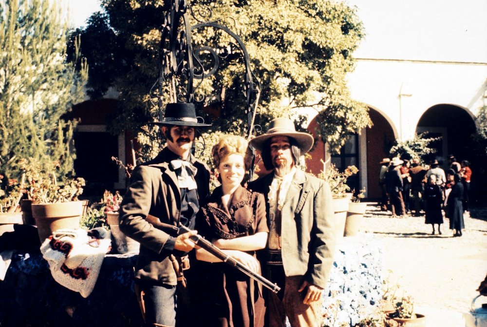 READ >> Behind The Scenes with Sam Peckinpah