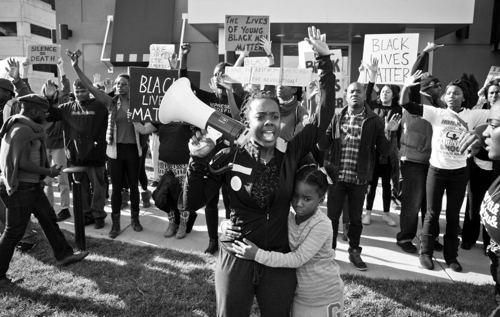 READ >> 12 Documentaries You Should Watch About Racism and Police Brutality in America